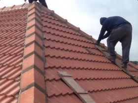 Bradford Roofing Services: Garth Builders Ltd